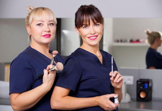 PRESTIGE Instytut zdrowia i urody Katowice, team, sesja wizerunkowa Luiza Różycka, sesje salonów kosmetycznych Luiza Różycka, luiza rozycka fotografia