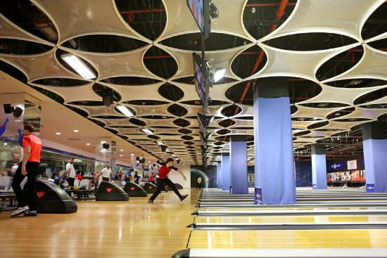 Sky Bowling, fotograf eventowy Luiza Różycka, Bowling Word Cup, Wrocław 2014, Sky Tower, foto Luiza Różycka, luiza_rozycka_fotograf